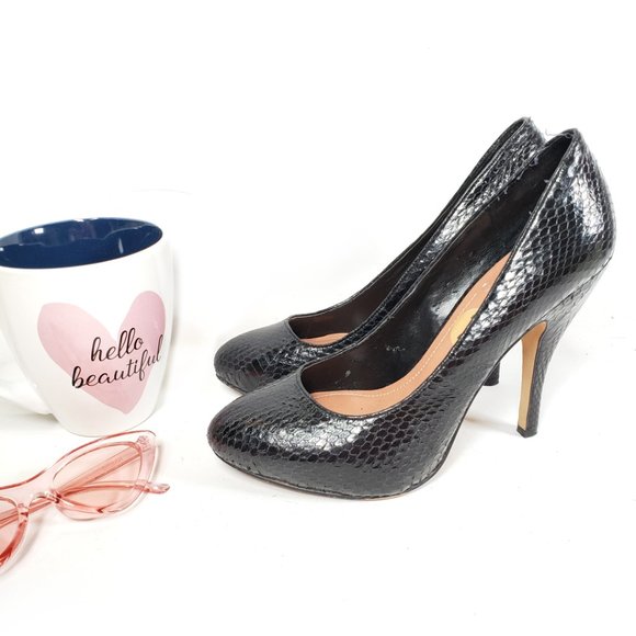 Vince Camuto Textured Platform Leather Heels, 7 - Picture 2 of 13